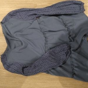 Muted grey blue blouse, very flowy and flattering, size L